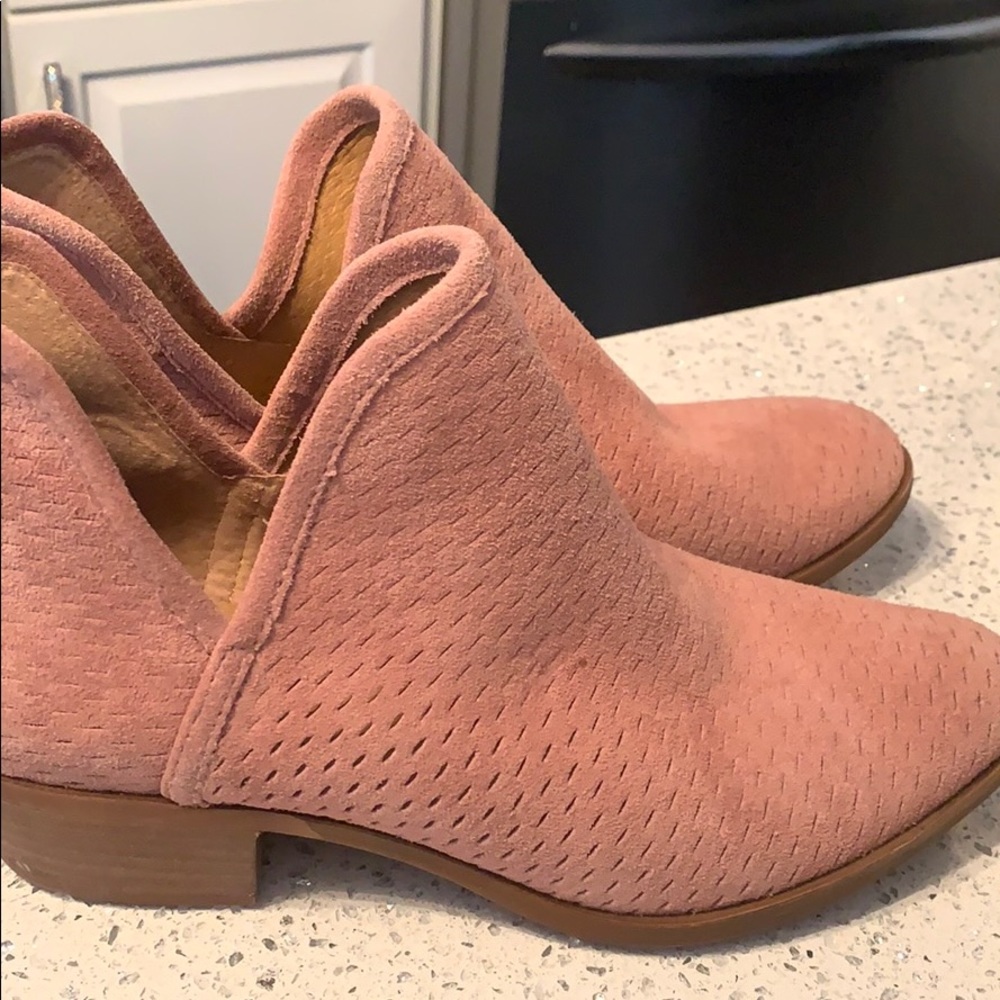 Lucky Shoe Boots 8-1/2